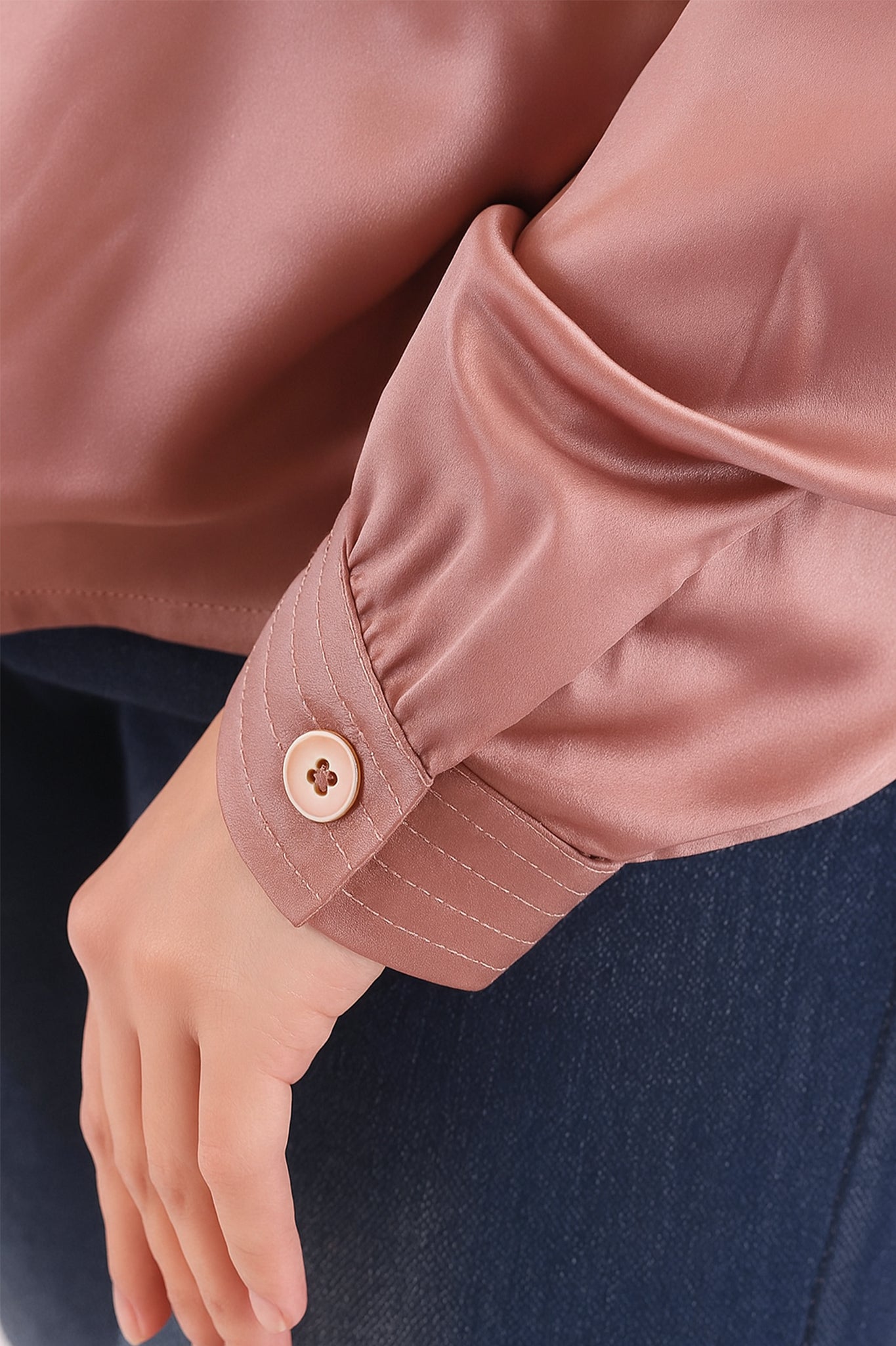 Blouse en satin rose poudrée à manches longues - MISCIANO