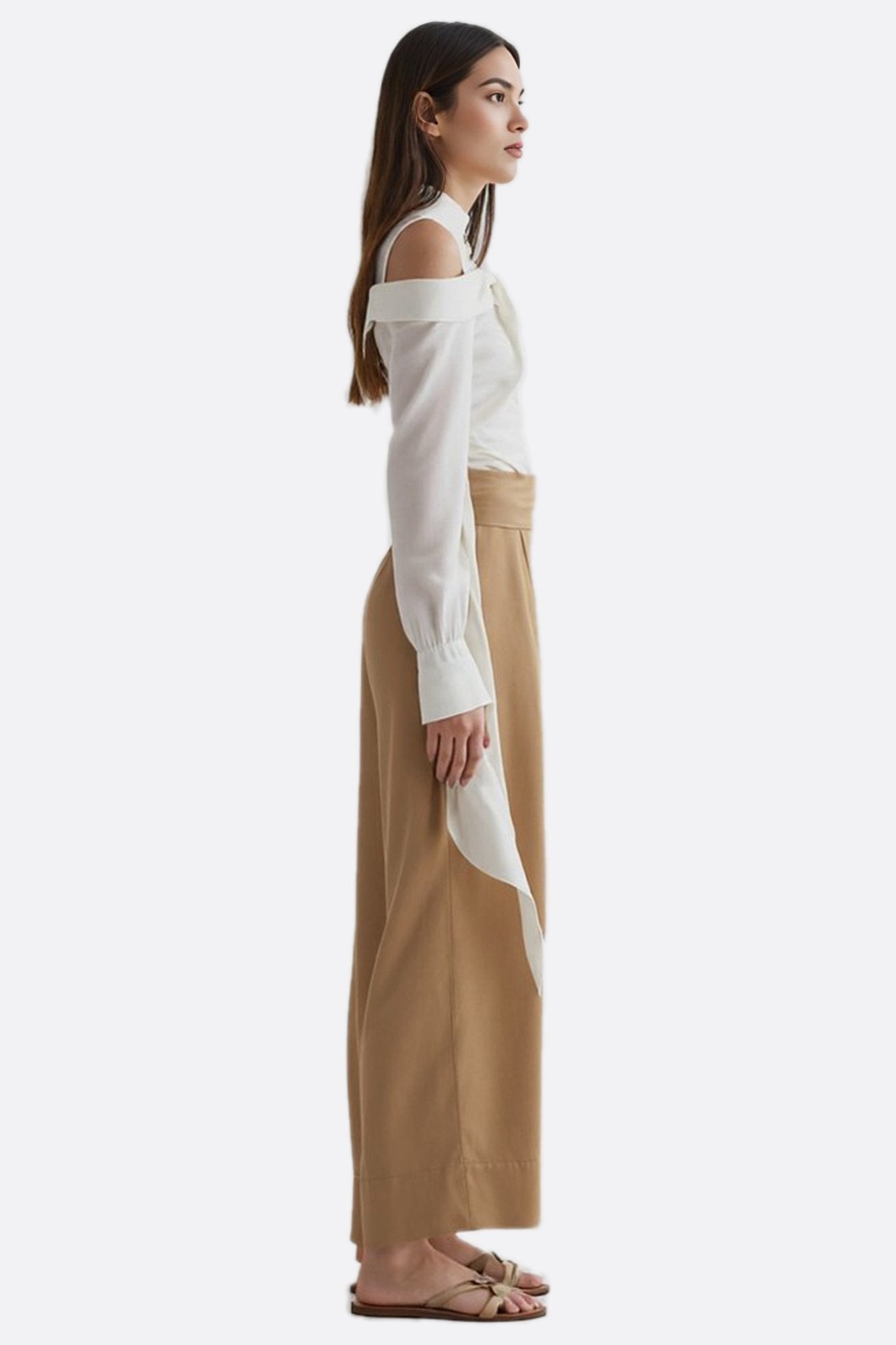 Chemise blanche asymétrique à épaules dénudées et nœud drapé - MISCIANO