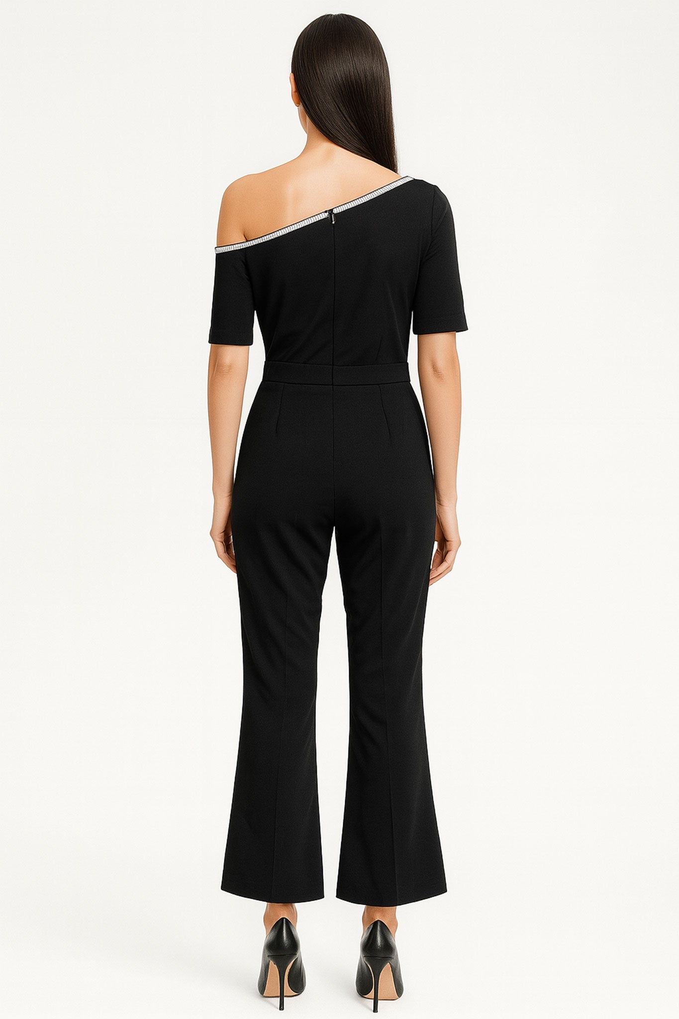 Combinaison noire asymétrique chic à détail contrastant - MISCIANO