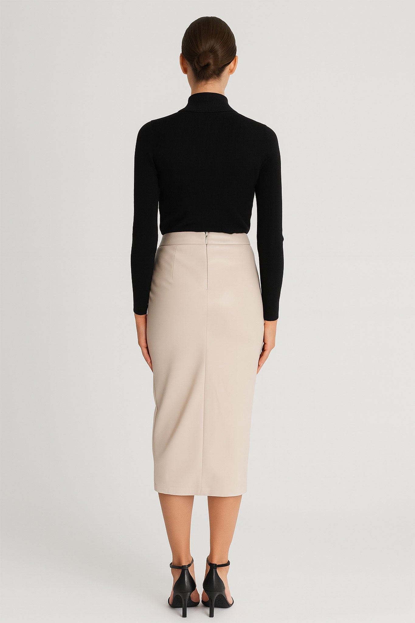 Jupe portefeuille en simili cuir beige - MISCIANO