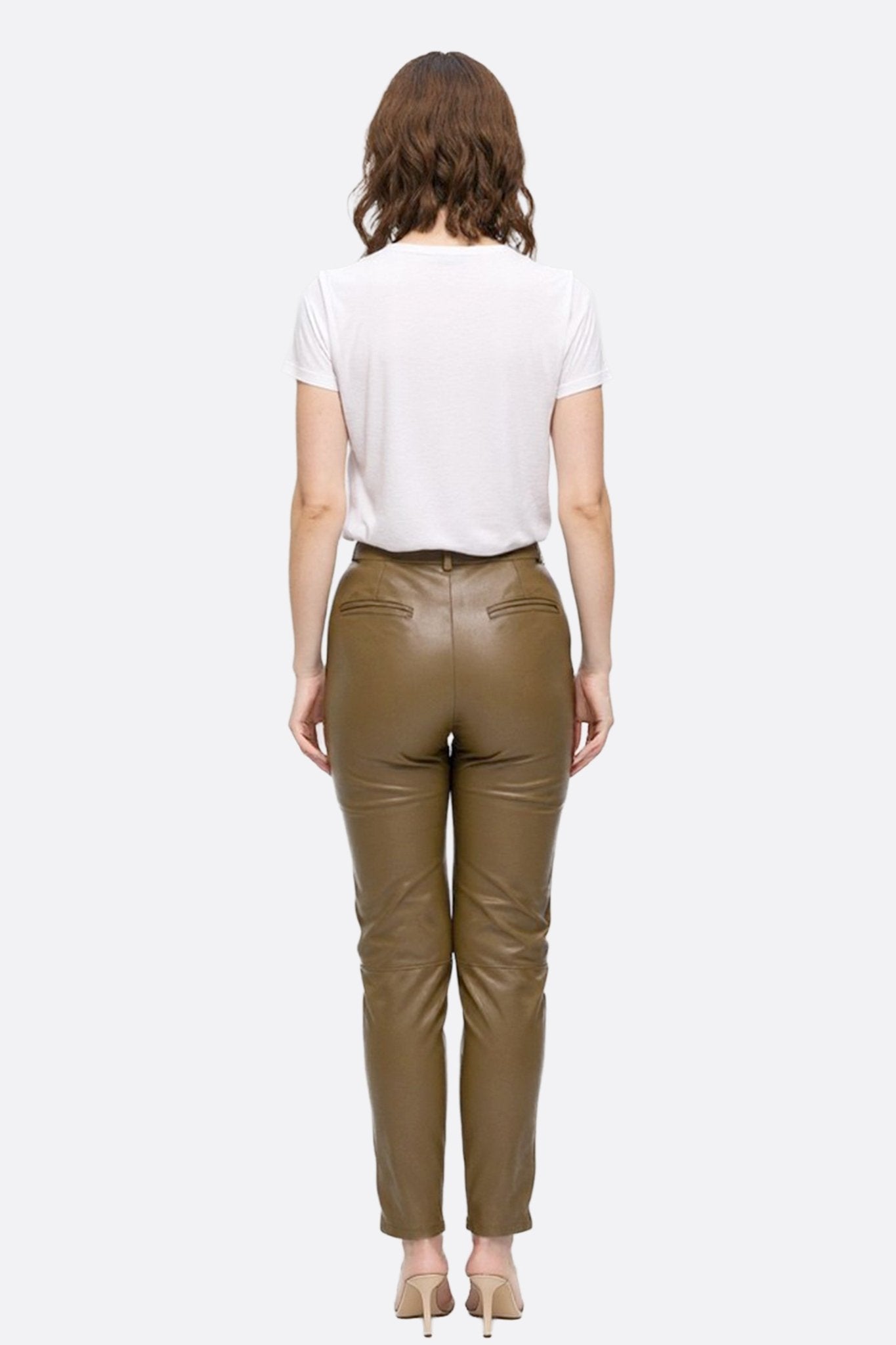 Pantalon en simili cuir camel à coupe ajustée - MISCIANO