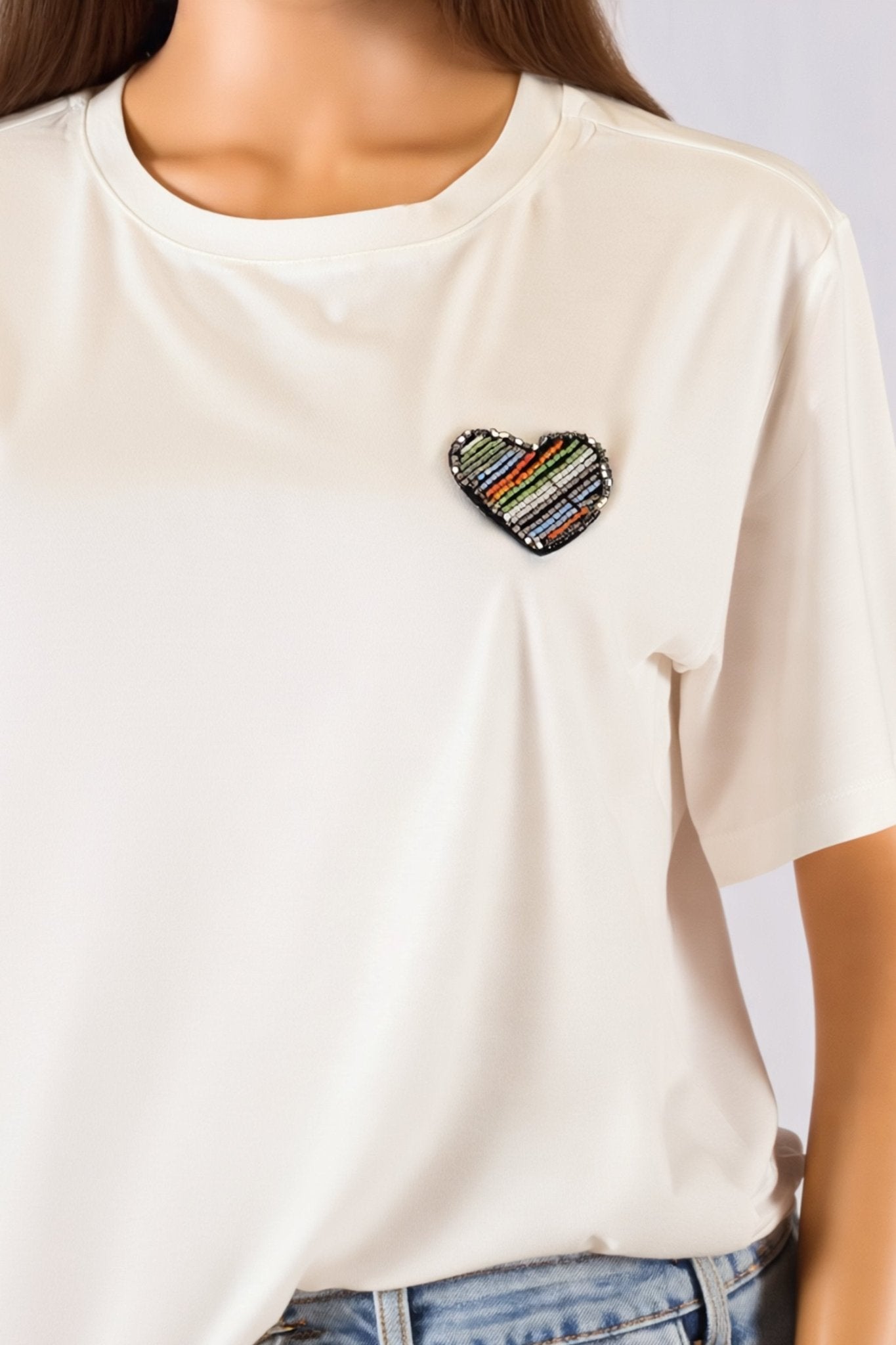 T-shirt blanc à manches courtes orné d’une broderie cœur - MISCIANO