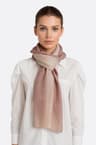 Foulard degradé nudo sabbia a rosa pallido in seta e cotone