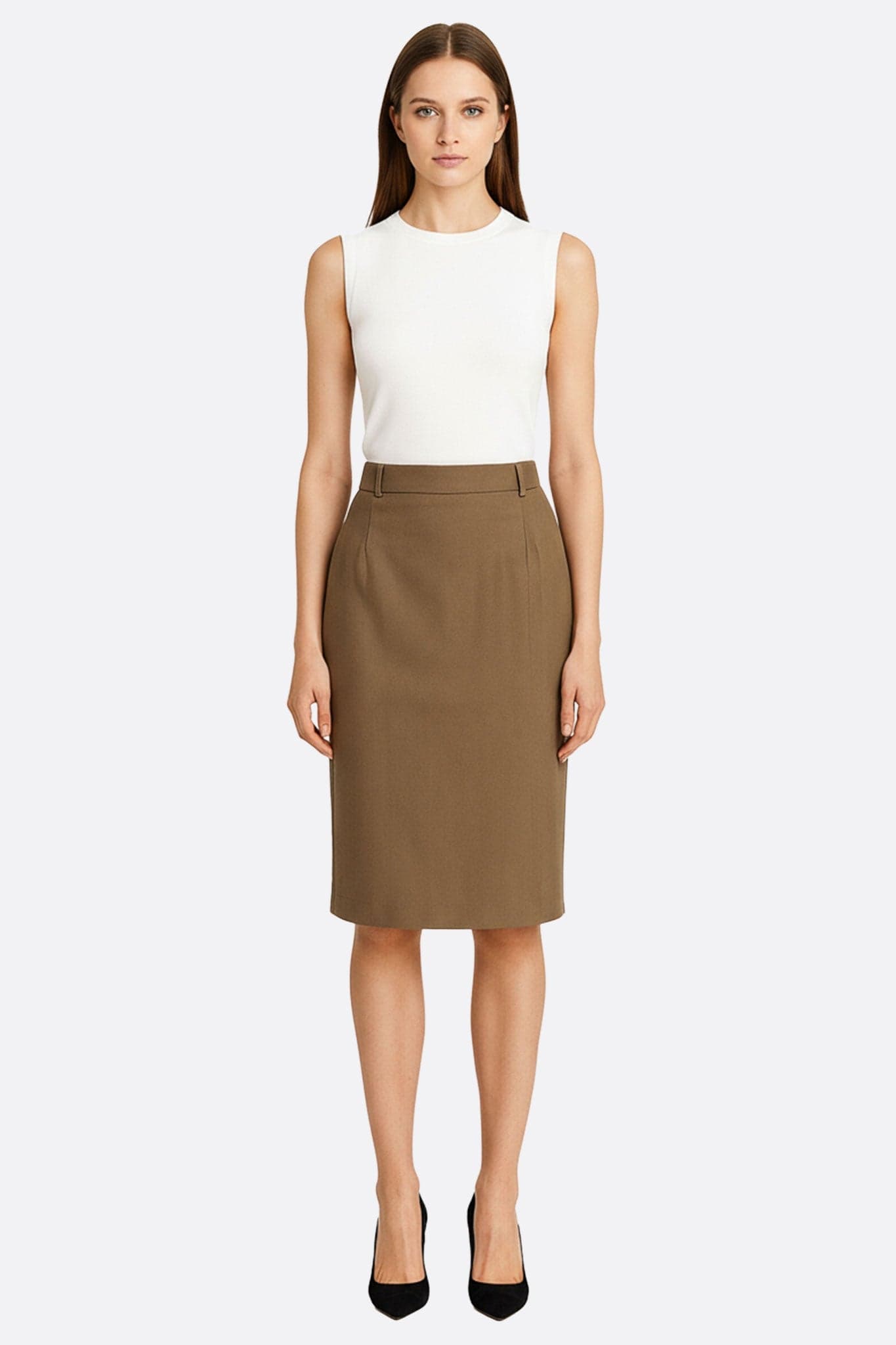 Gonna a matita color taupe in tessuto elegante, lunghezza al ginocchio con spacco posteriore e tasche, ideale per un outfit chic