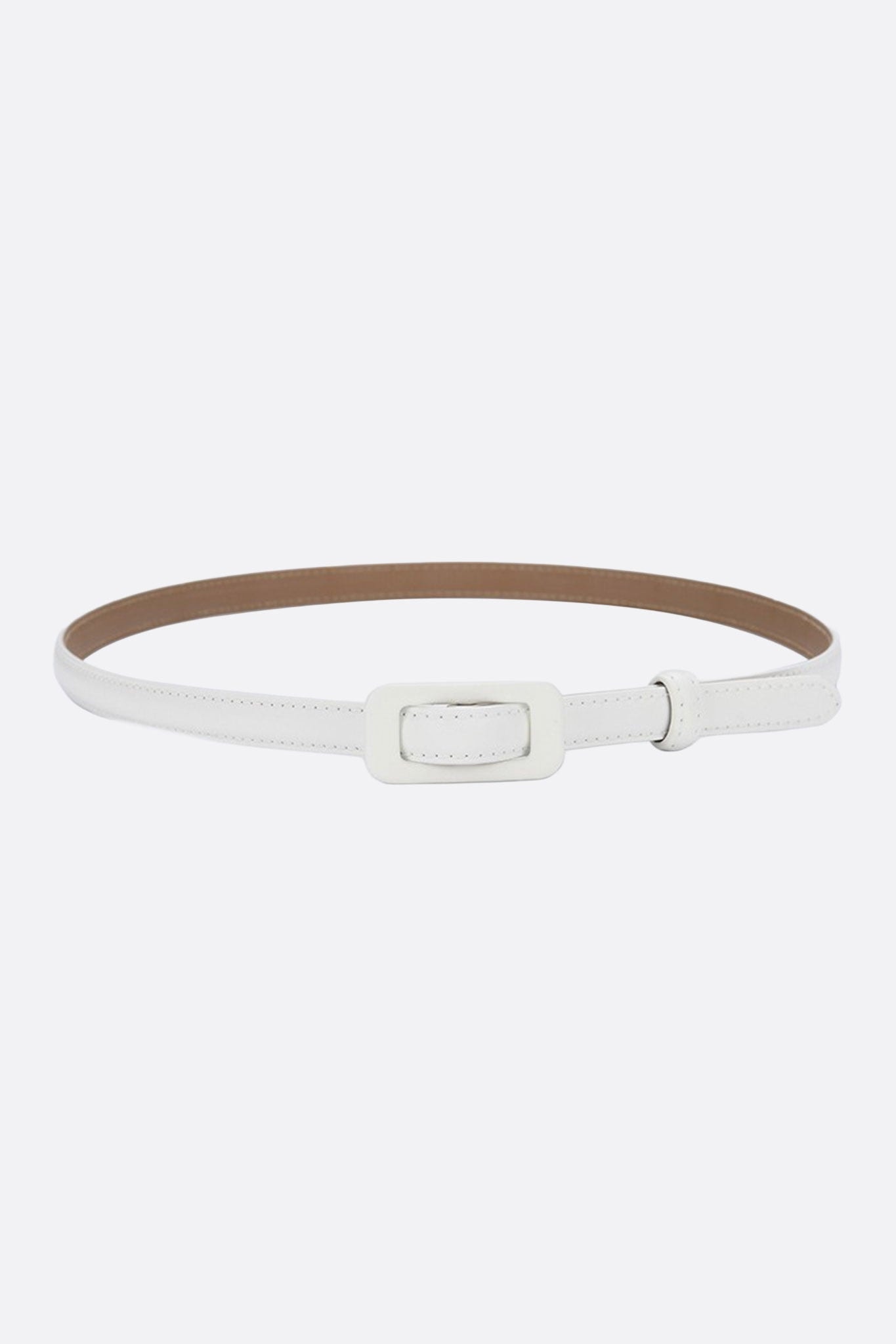 Fine white belt with rectangular buckle, crafted from recycled material, ideal for accentuating a silhouette