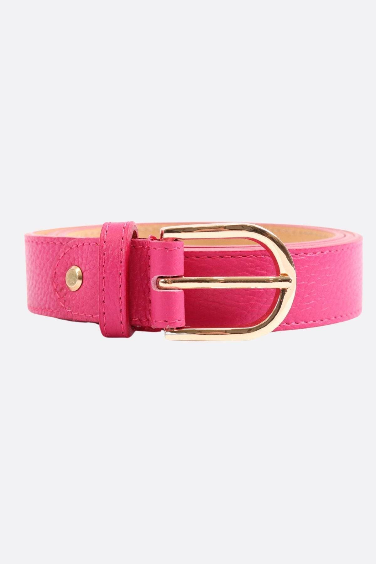 Elegante fuchsia Leder-Gürtel mit feiner Struktur, perfekt für stimmungsvolle Abende oder tägliche Outfits.