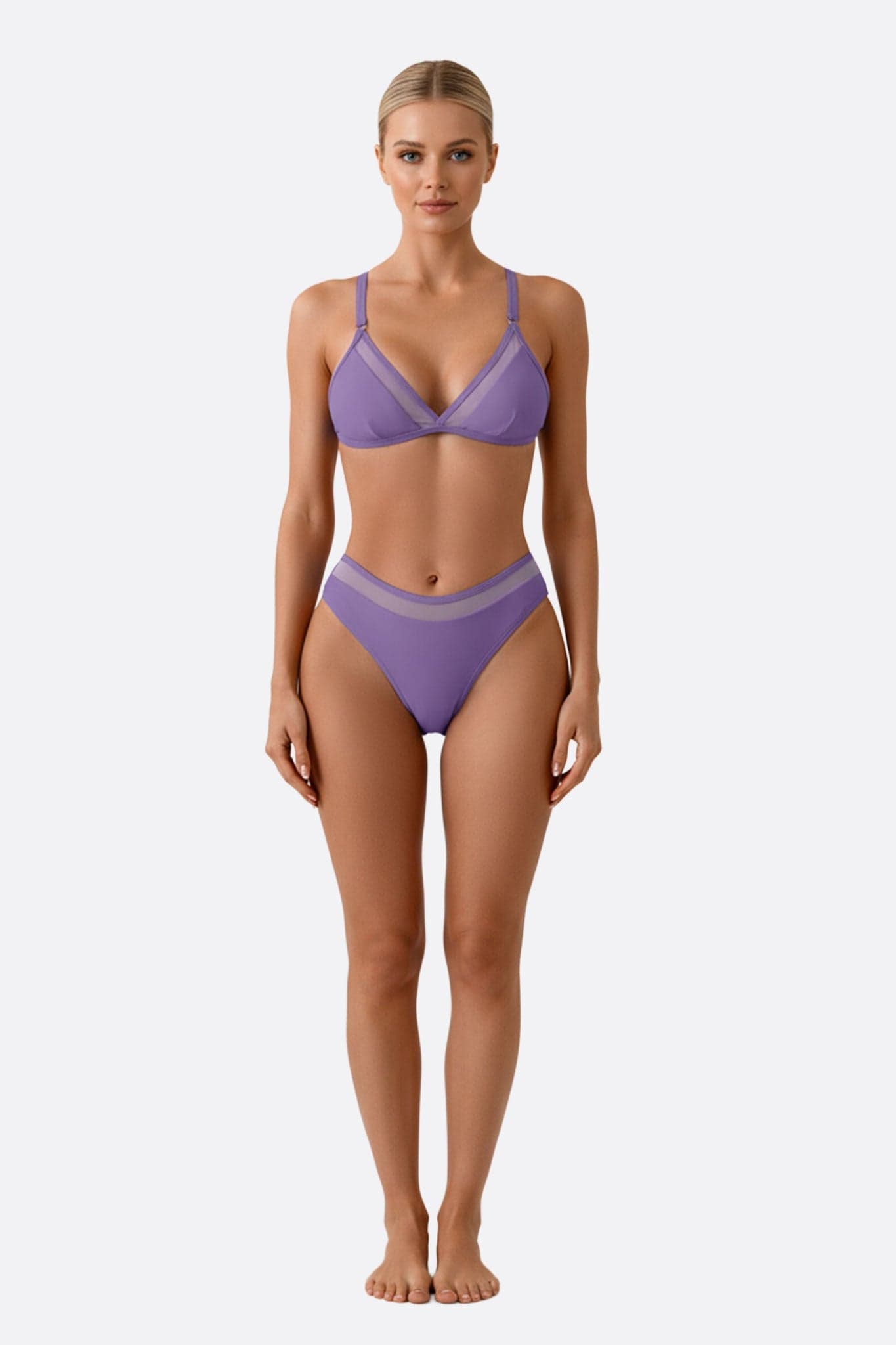 Bikini a vita alta viola con dettagli trasparenti, perfetto per un look elegante in spiaggia o in piscina.