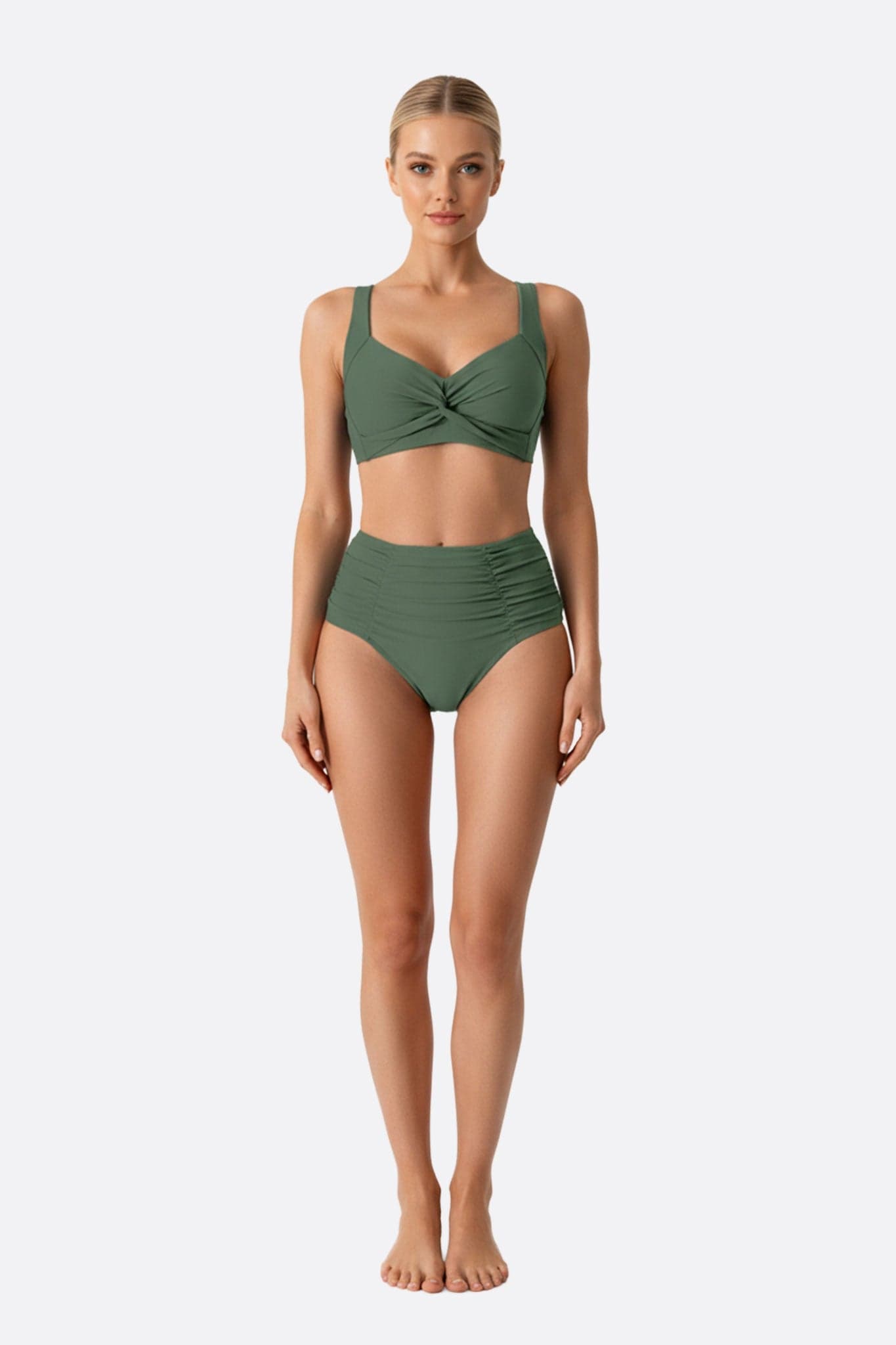 Grüner, gedrehter Bikini im Zweiteiler-Design aus hochwertigem Material, perfekt für einen eleganten Auftritt am Strand...