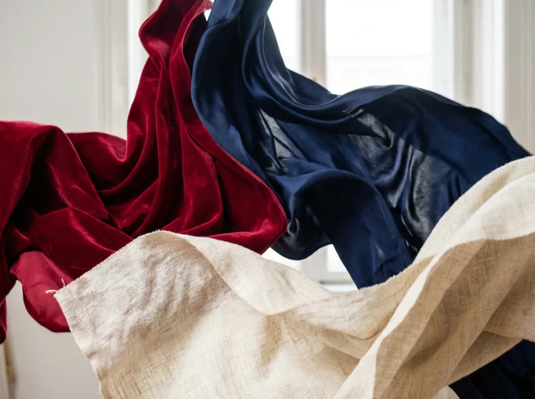 Tissu en laine douce pour création de vêtements raffinés et intemporels