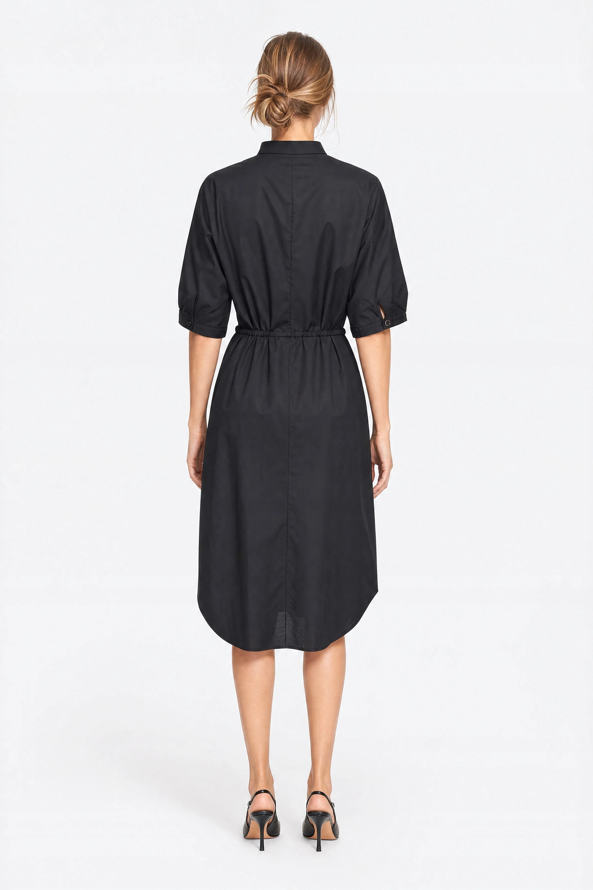 Back of the black cotton midi shirt dress, shoulder yoke, back seam and gathered drawstring at waist