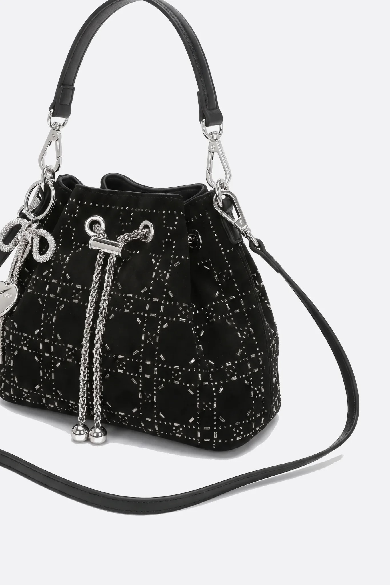 Fimka bucket bag, close-up on the rhinestone quilting and short handle