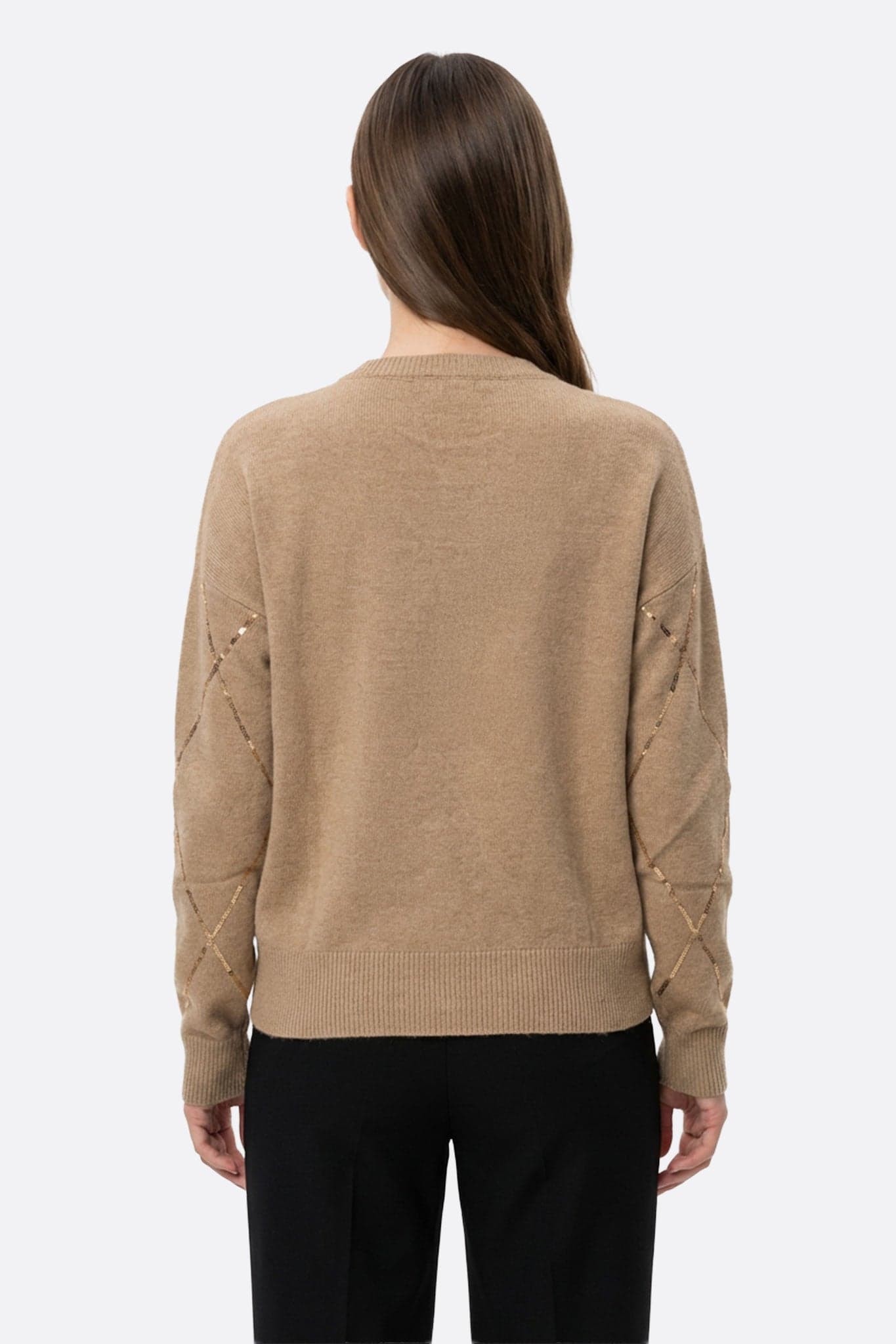 Beiger Pullover aus Wollmischung, mit leuchtenden Pailletten, perfekt, um einen eleganten Stil im Alltag aufzuwerten.