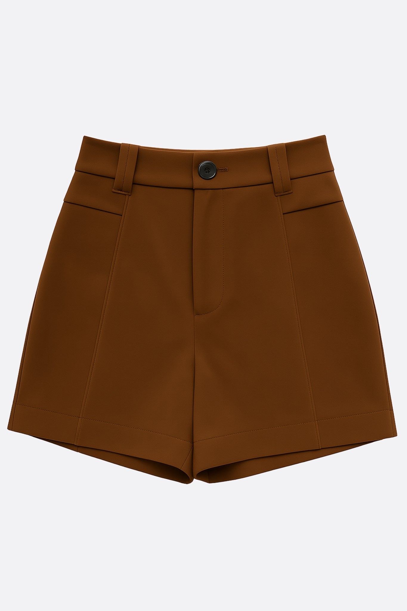 Brown high-waisted pleated shorts, a chic essential for an elegant everyday look