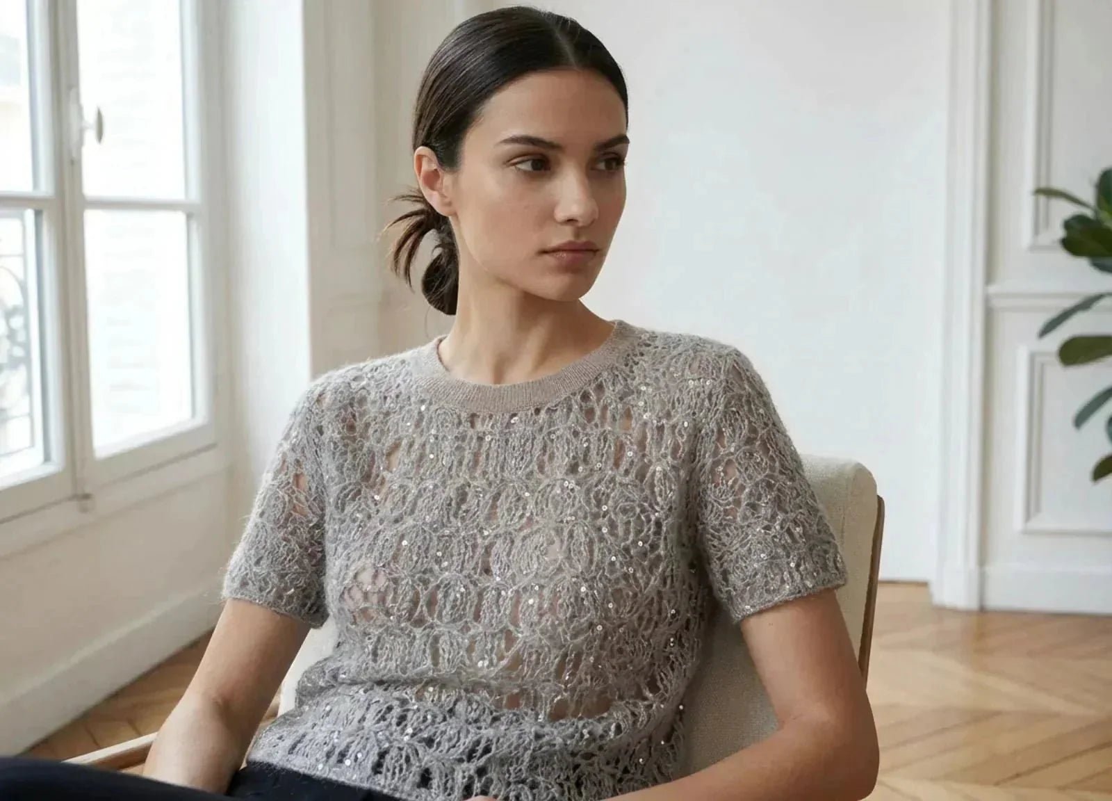 Пуловер из люрекса для женщин: Тепло, Комфорт и Умеренный Блеск
