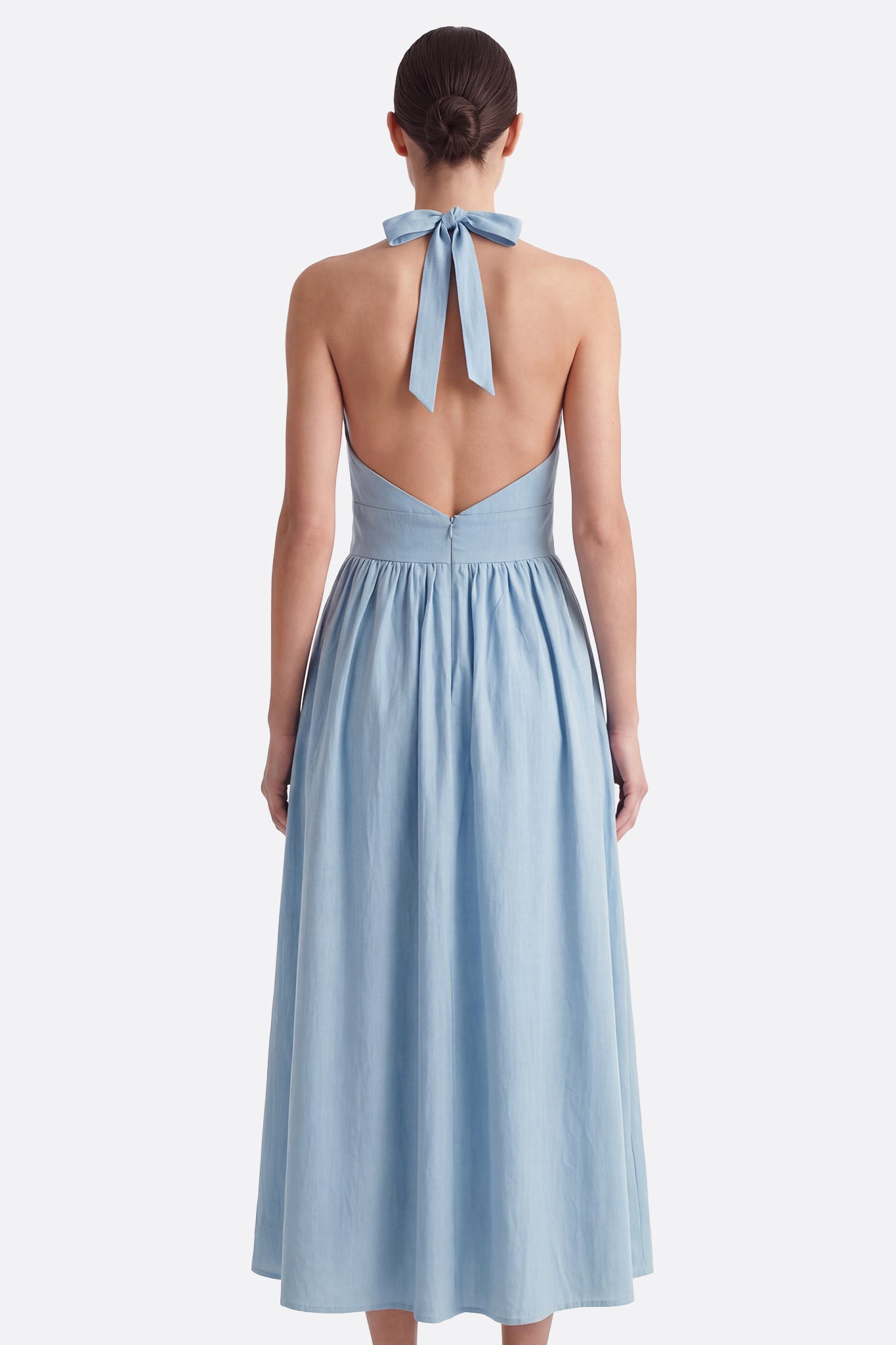 
Robe midi dos nu en coton bleue pastel à taille structurée



