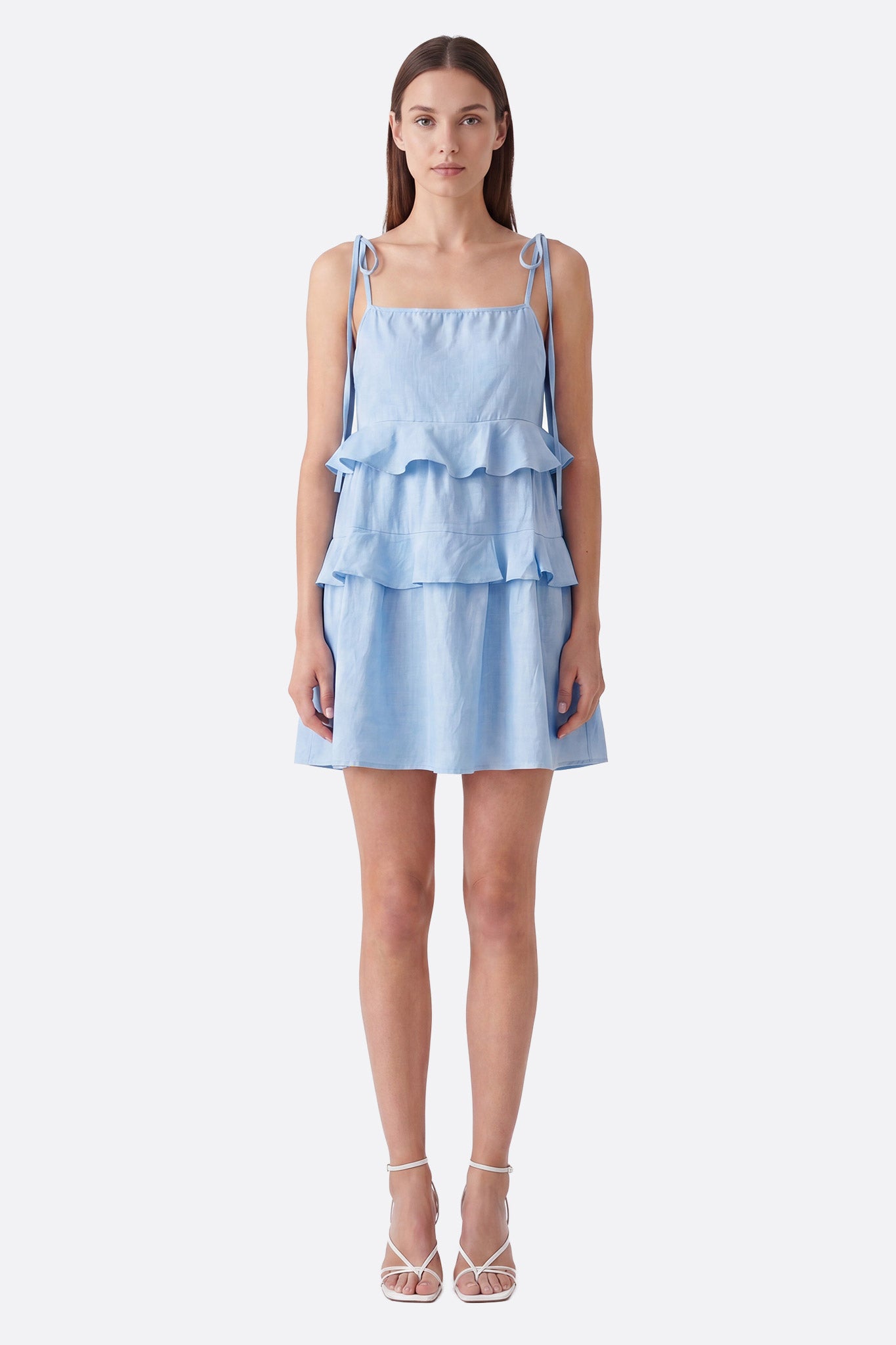 
Robe corta blu cielo con volant e spalline annodate



