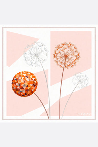 
Carré de soie double face Pétale Cristallin, nuances rosées éclatantes, un accessoire élégant pour sublimer votre look...



