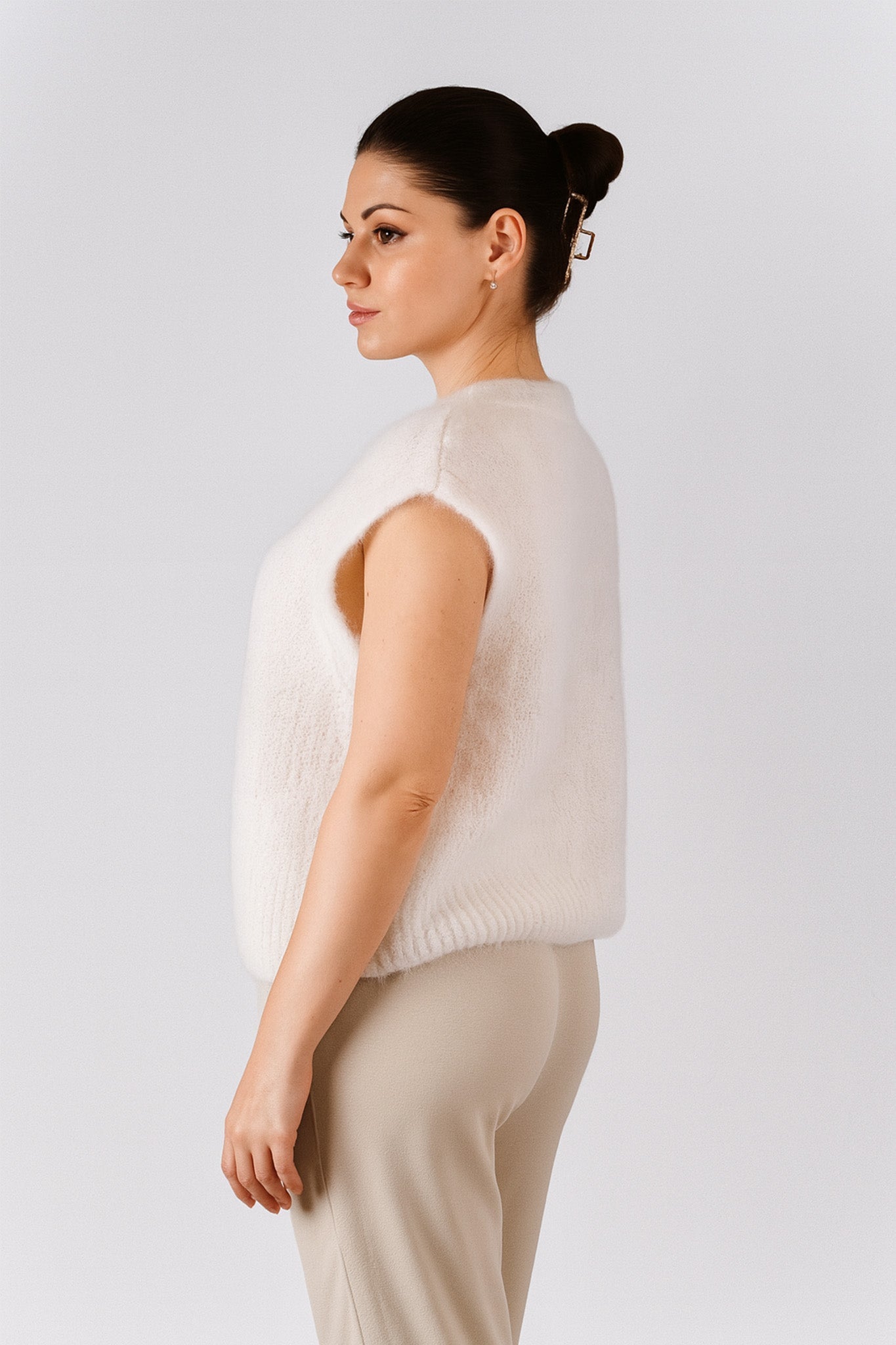 Gilet blanc sans manches en mohair - MISCIANO