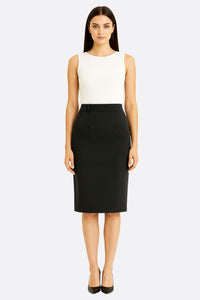 Falda lápiz gris antracita de corte recto y abertura