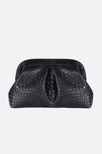 Bolso de noche negro elegante con textura tejida 