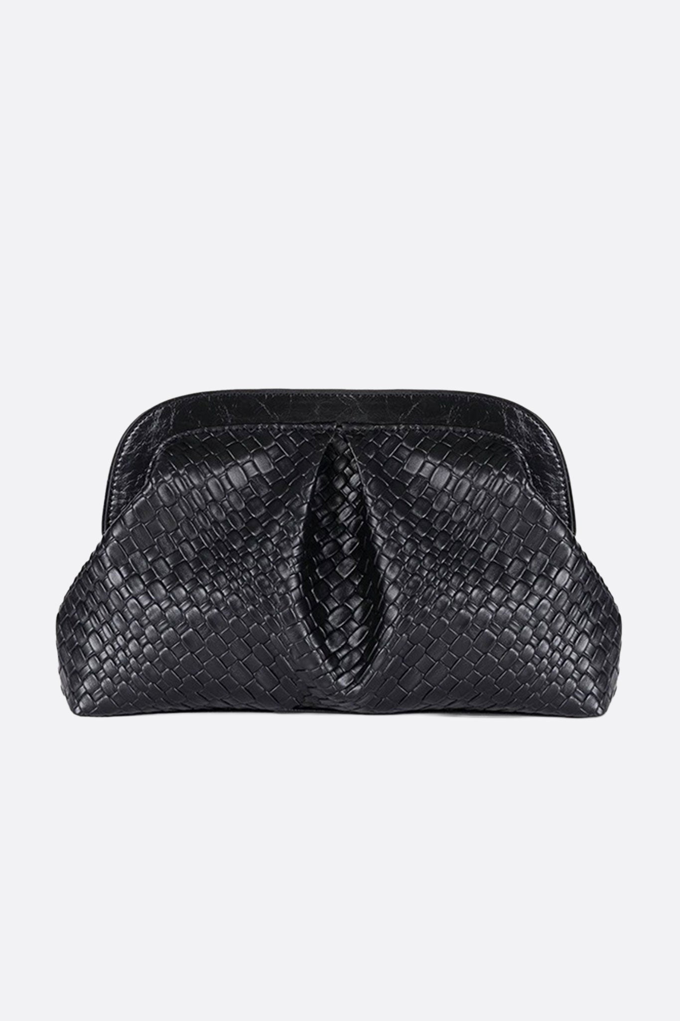 Pochette de noche elegante con textura tejida, perfecta para complementar un look sofisticado en eventos especiales.
