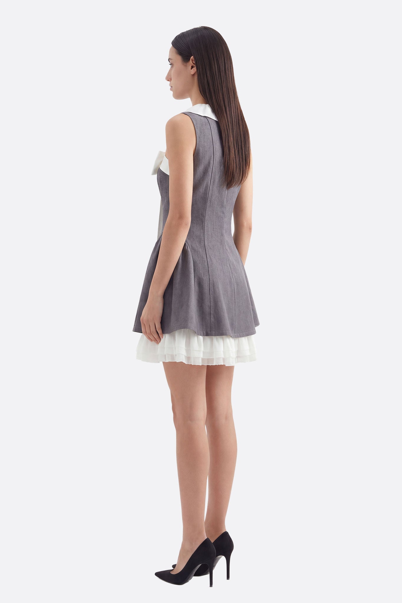 Robe bustier courte grise à nœud blanc