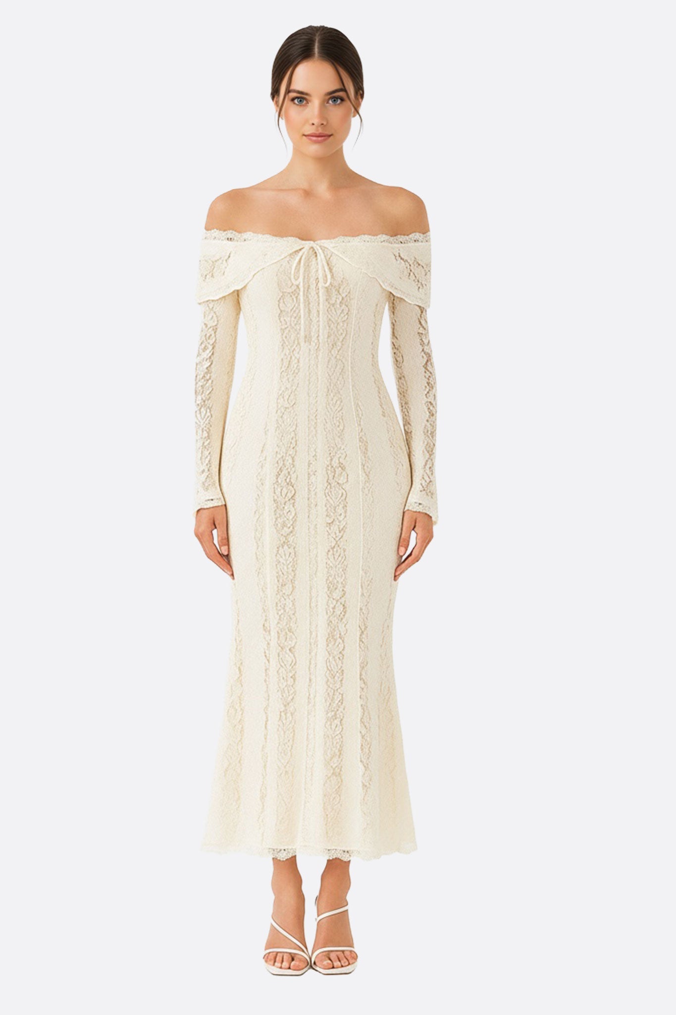 
Robe longue en dentelle blanche aux épaules dénudées, parfaite pour une soirée romantique chic et raffinée.



