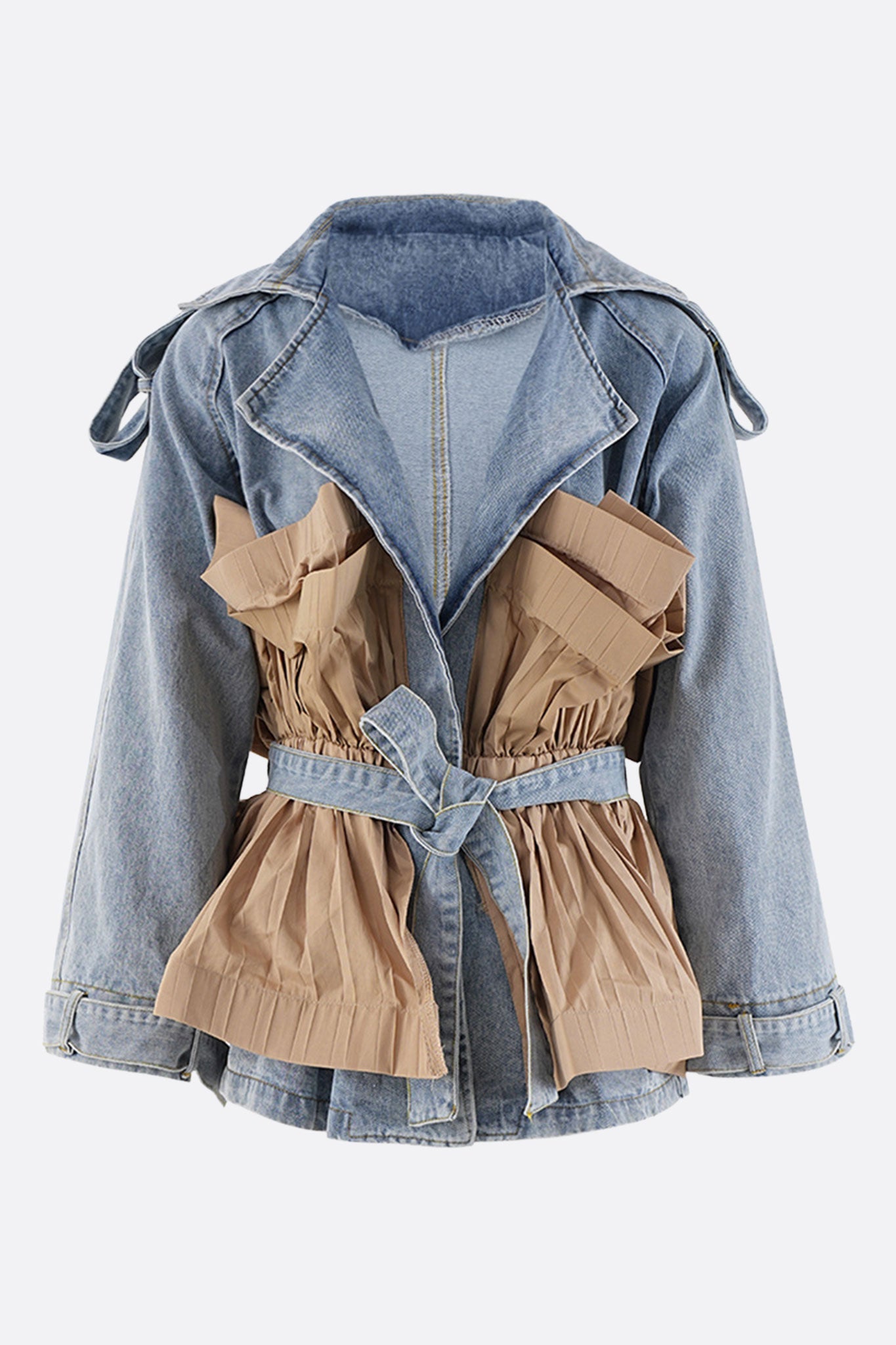 Giacca in denim beige con dettagli plissettati, vista alternativa che mette in evidenza il suo stile audace e raffinato...